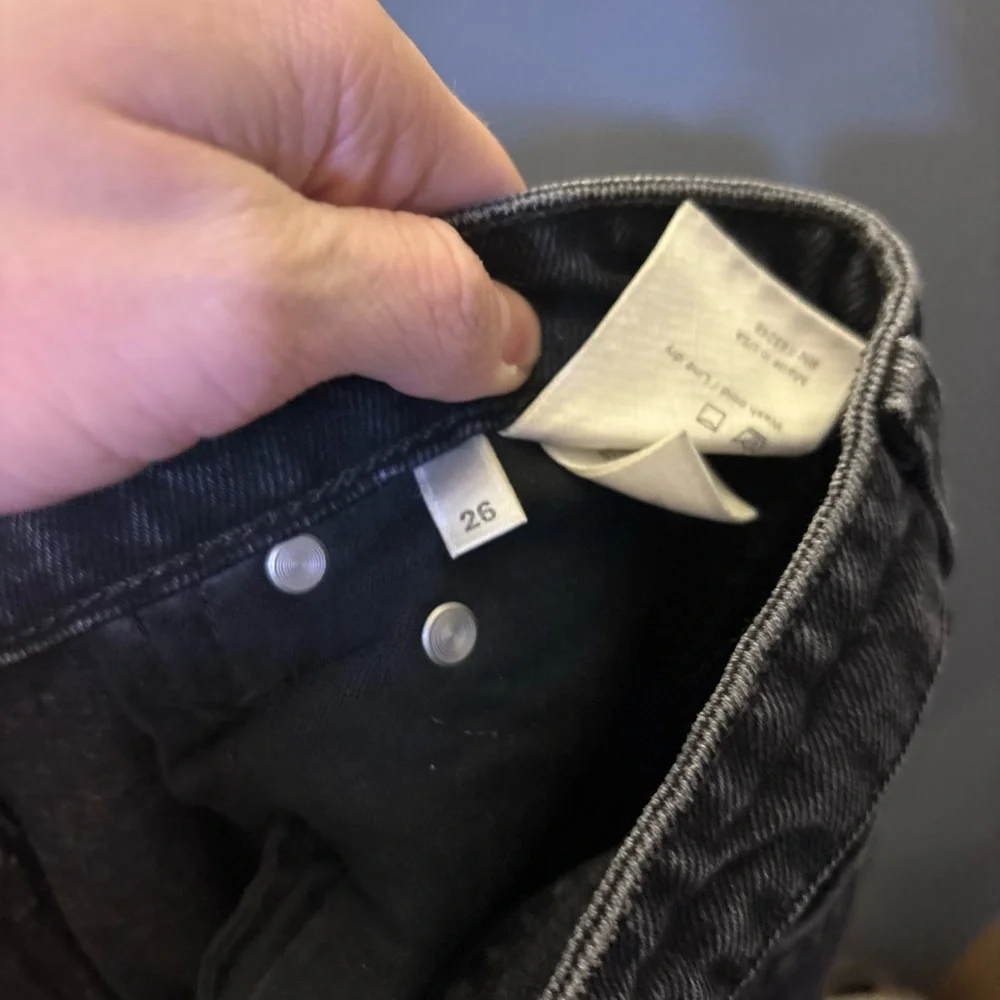 Reformation Julia Cig Crop Jeans in Pacific Wash Size 26 - Picture 6 of 6